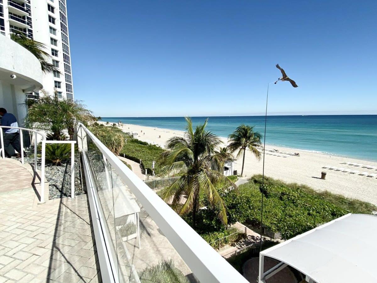 Trump International Resort By Zen Vacation Rentals Miami Beach Eksteriør billede