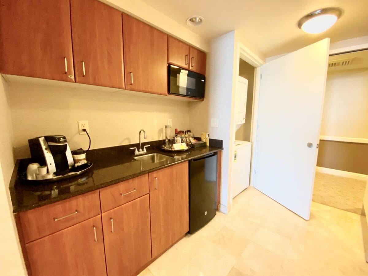Trump International Resort By Zen Vacation Rentals Miami Beach Eksteriør billede