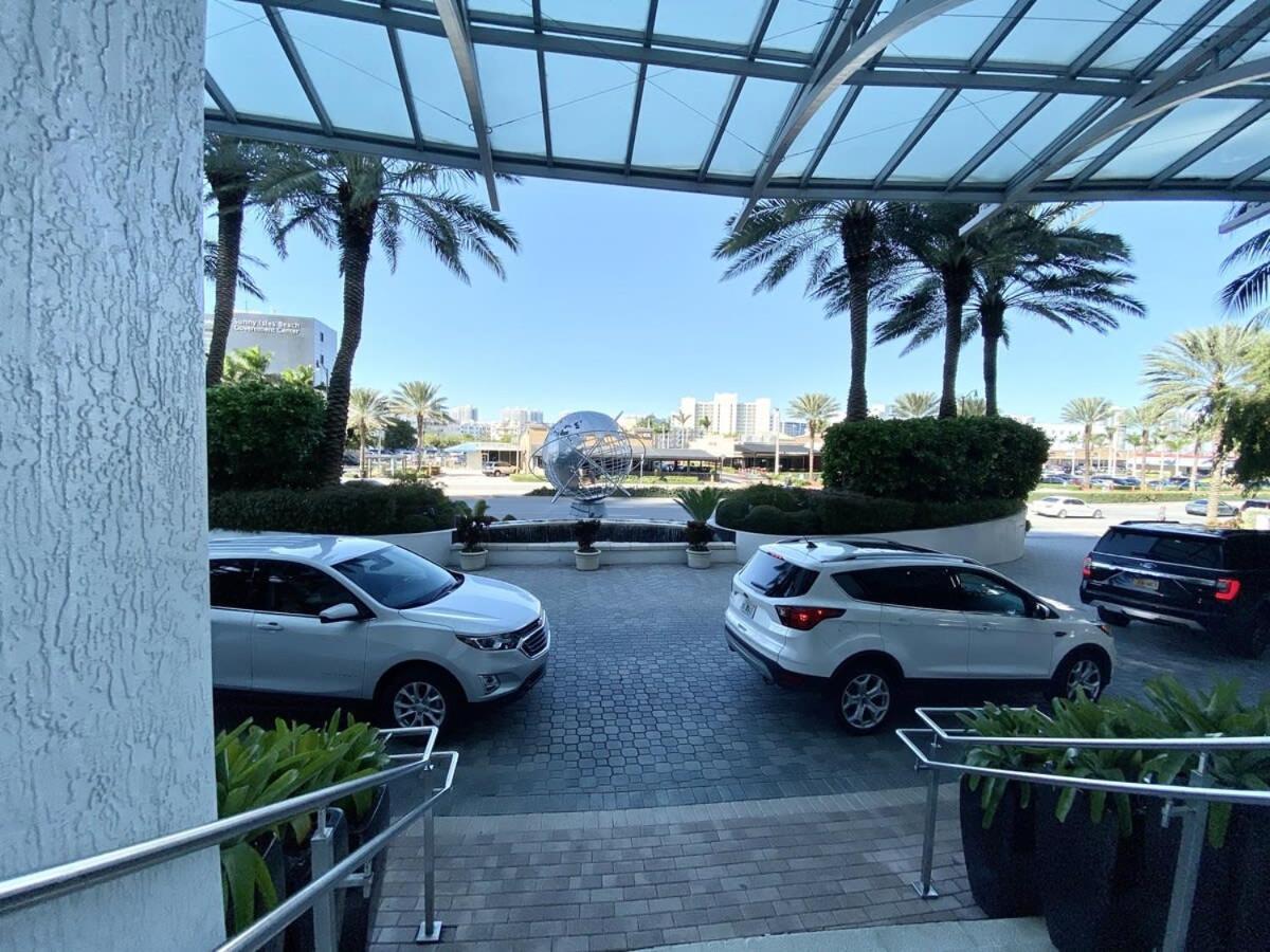Trump International Resort By Zen Vacation Rentals Miami Beach Eksteriør billede