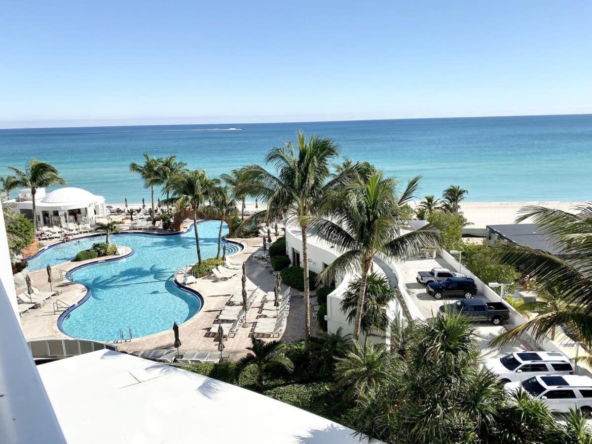 Trump International Resort By Zen Vacation Rentals Miami Beach Eksteriør billede